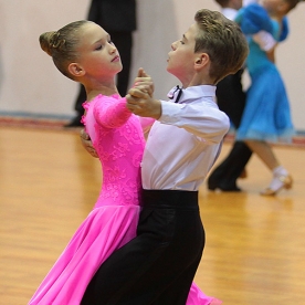 Чемпионы Zerkalnaya Struya 2013 (Украина, Харьков, ПВЦ Радмир-Экспохолл) Степан Удовиченко и Ирина Боцюра